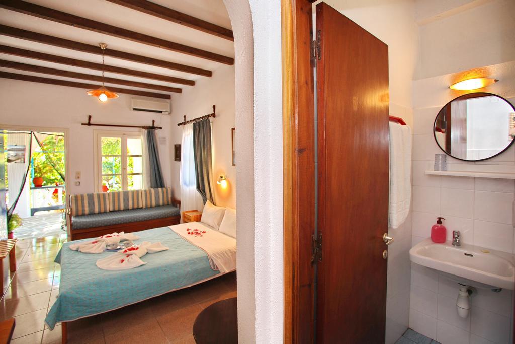 Apartamento Alexandra Sofia Stafylos Exterior foto