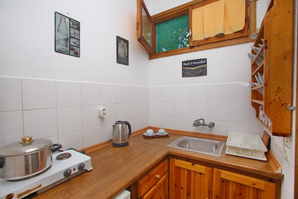 Apartamento Alexandra Sofia Stafylos Exterior foto