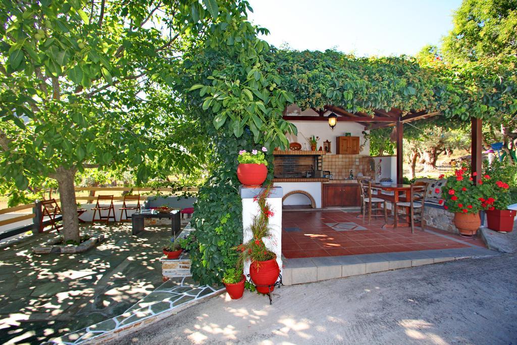 Apartamento Alexandra Sofia Stafylos Exterior foto