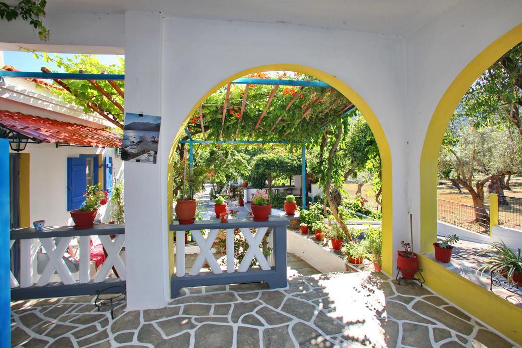 Apartamento Alexandra Sofia Stafylos Exterior foto