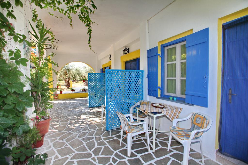 Apartamento Alexandra Sofia Stafylos Exterior foto