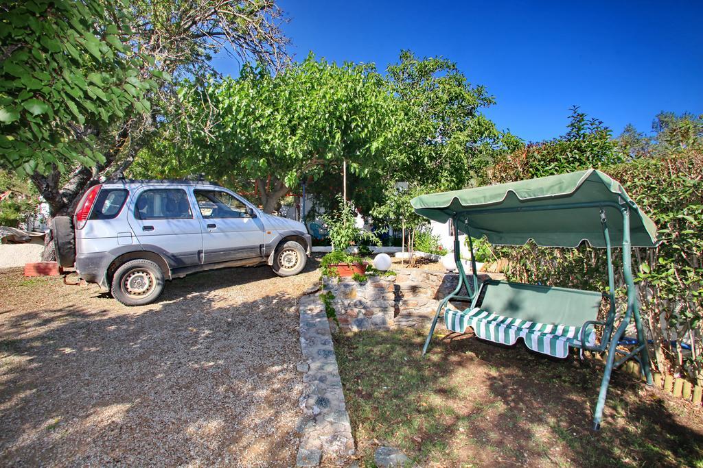 Apartamento Alexandra Sofia Stafylos Exterior foto